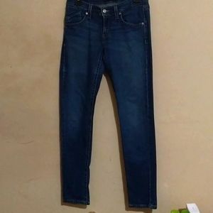Levi jeans